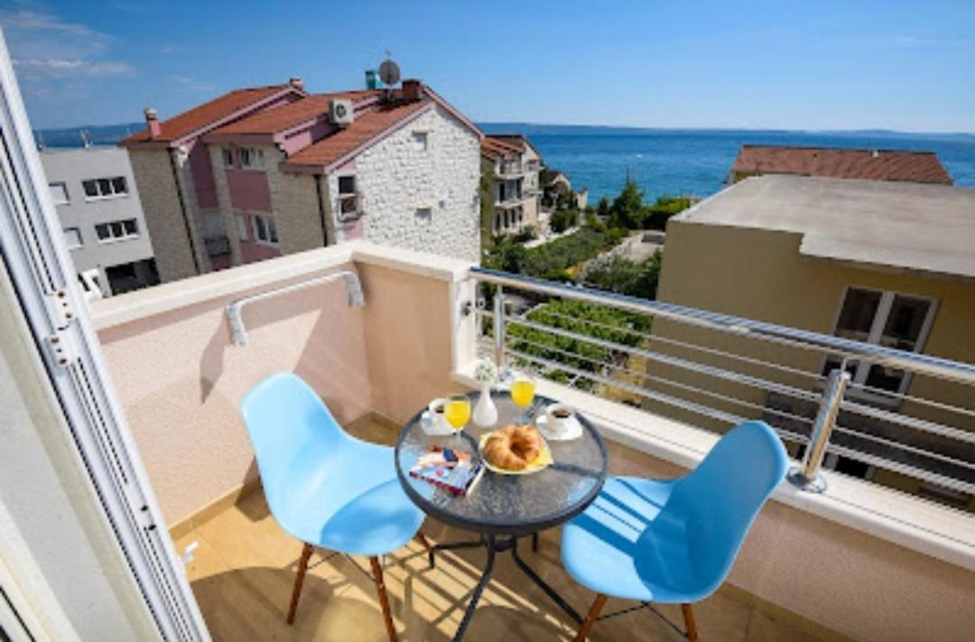 Apartmani Dubrava Podstrana Luaran gambar