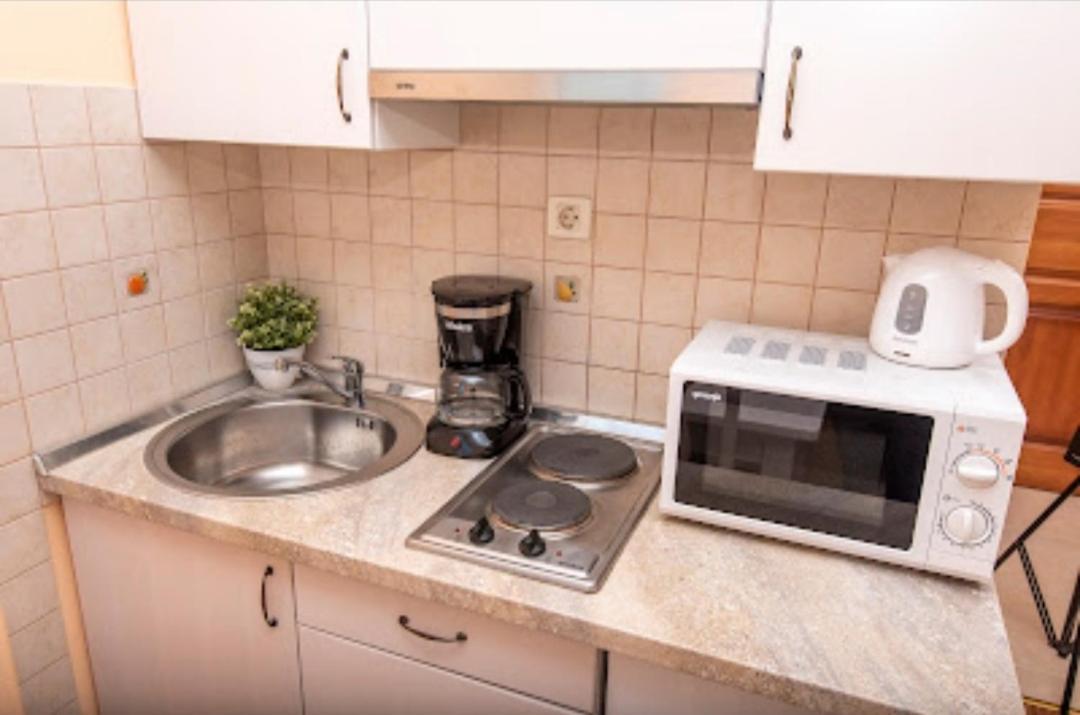 Apartmani Dubrava Podstrana Luaran gambar