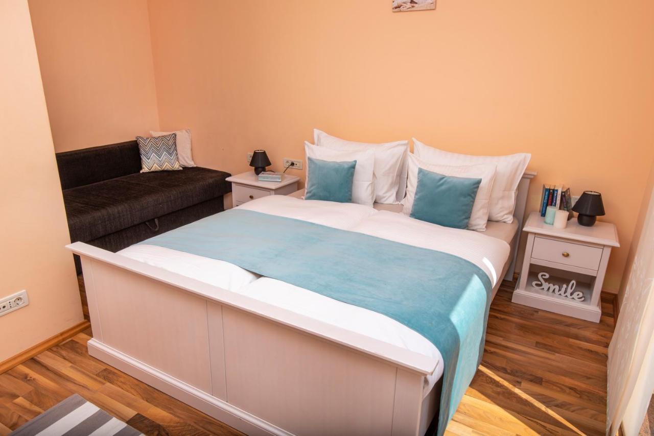 Apartmani Dubrava Podstrana Luaran gambar