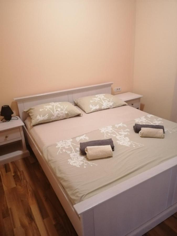 Apartmani Dubrava Podstrana Luaran gambar