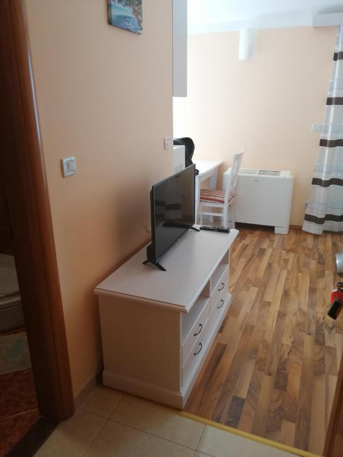 Apartmani Dubrava Podstrana Luaran gambar