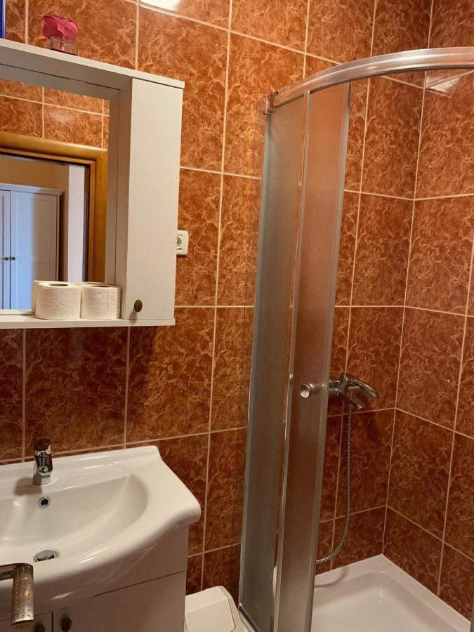 Apartmani Dubrava Podstrana Luaran gambar