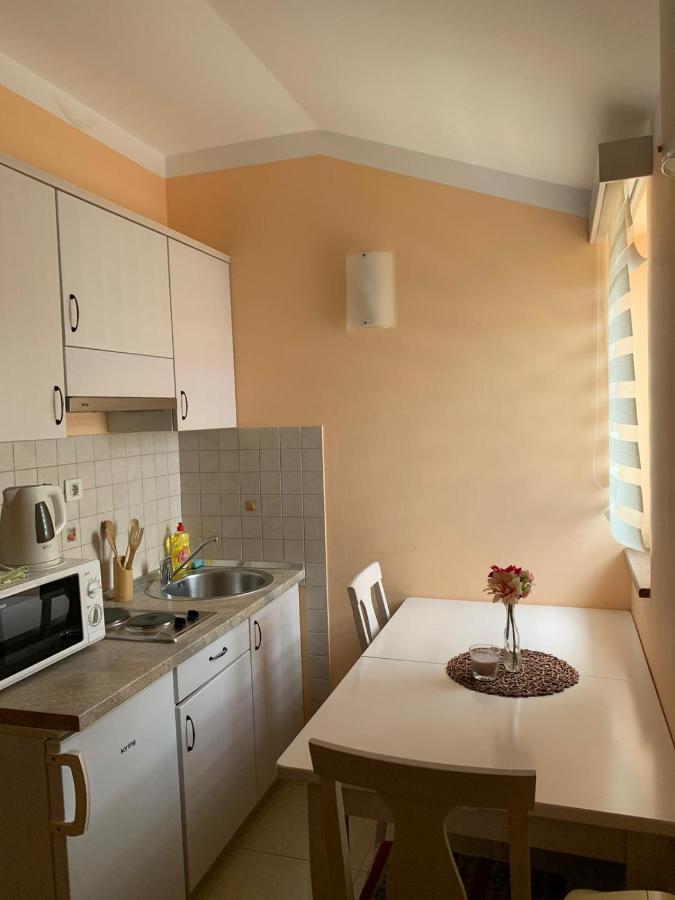 Apartmani Dubrava Podstrana Luaran gambar