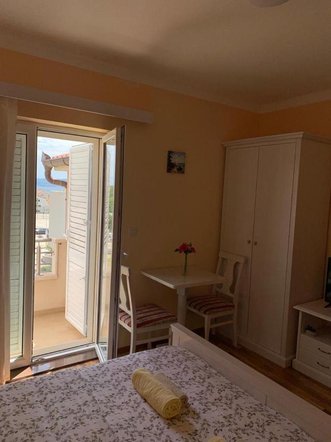 Apartmani Dubrava Podstrana Luaran gambar