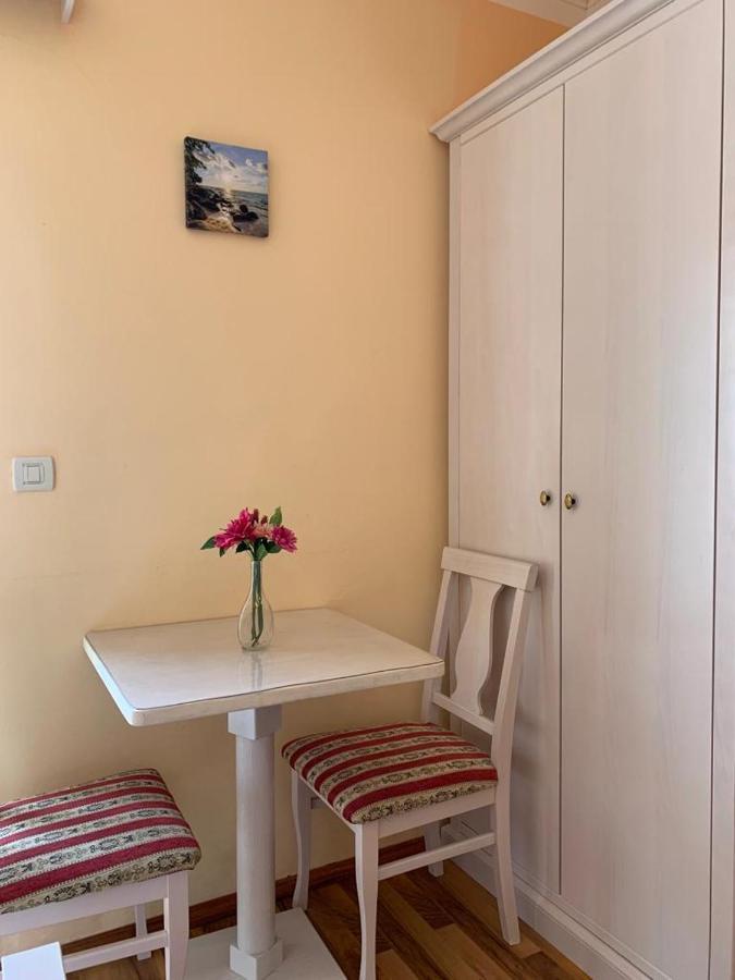 Apartmani Dubrava Podstrana Luaran gambar