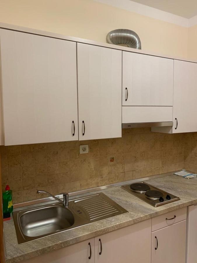 Apartmani Dubrava Podstrana Luaran gambar